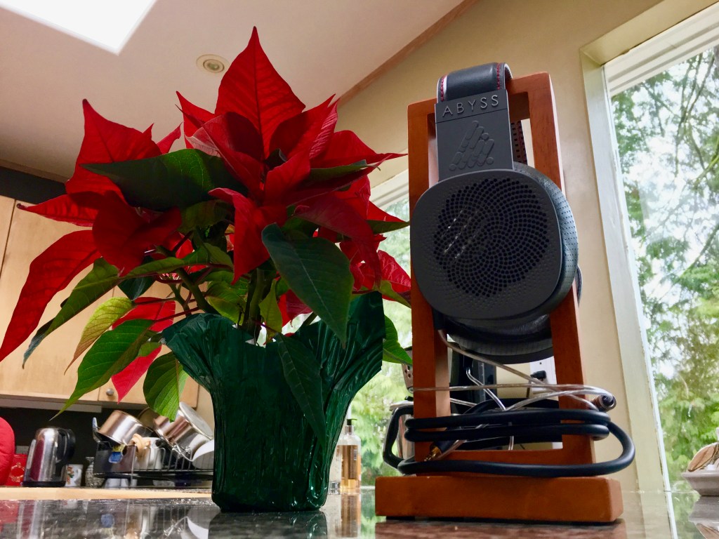 Abyss Headphones – Diana&nbsp;Phi