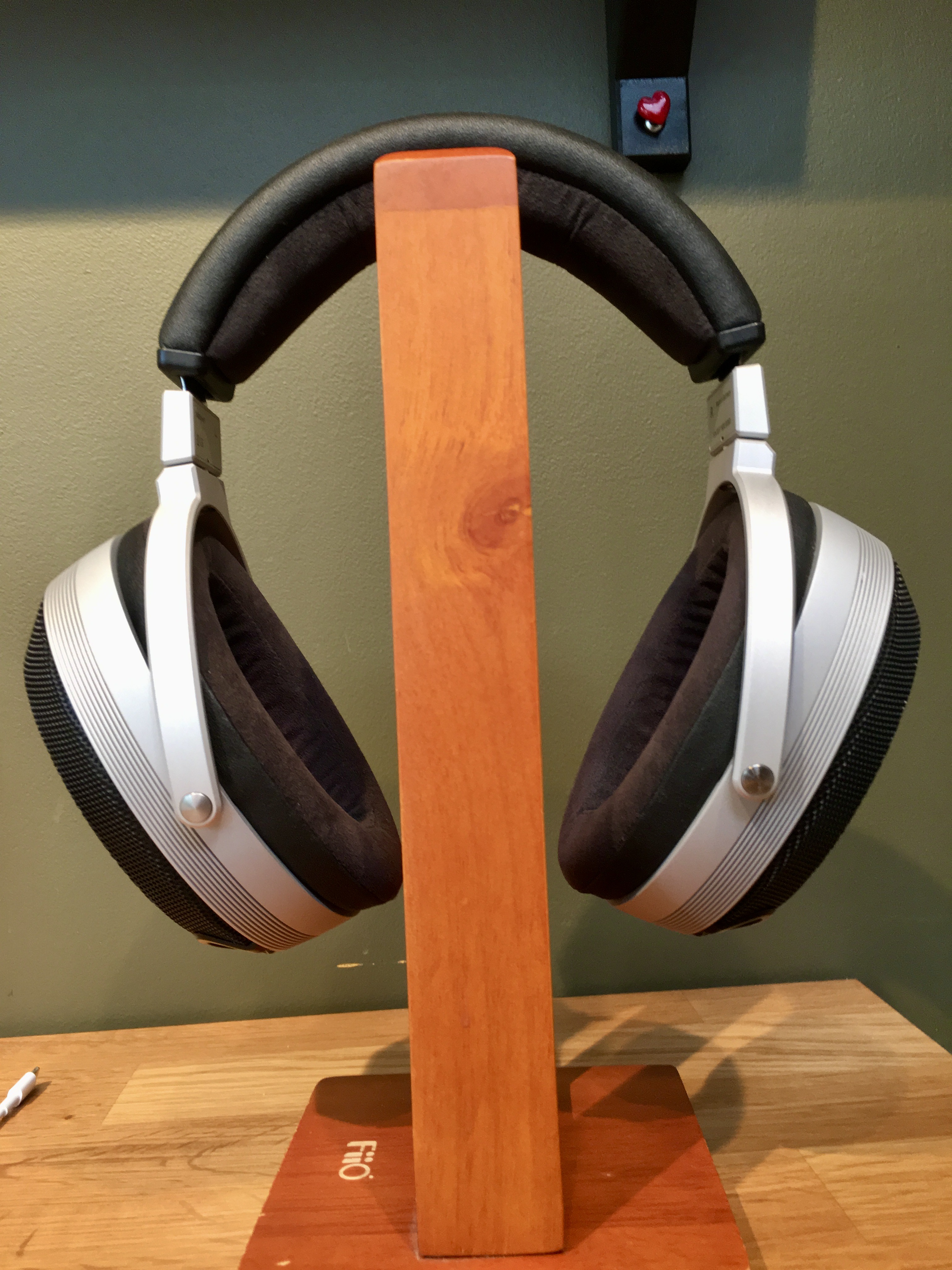 T+A Solitaire P – Full Review – Headphones n' Stuff